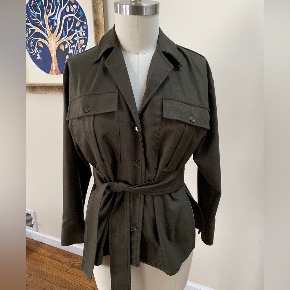 NWT - ZARA Belted Pocket Light Jacket - Size M - Olive